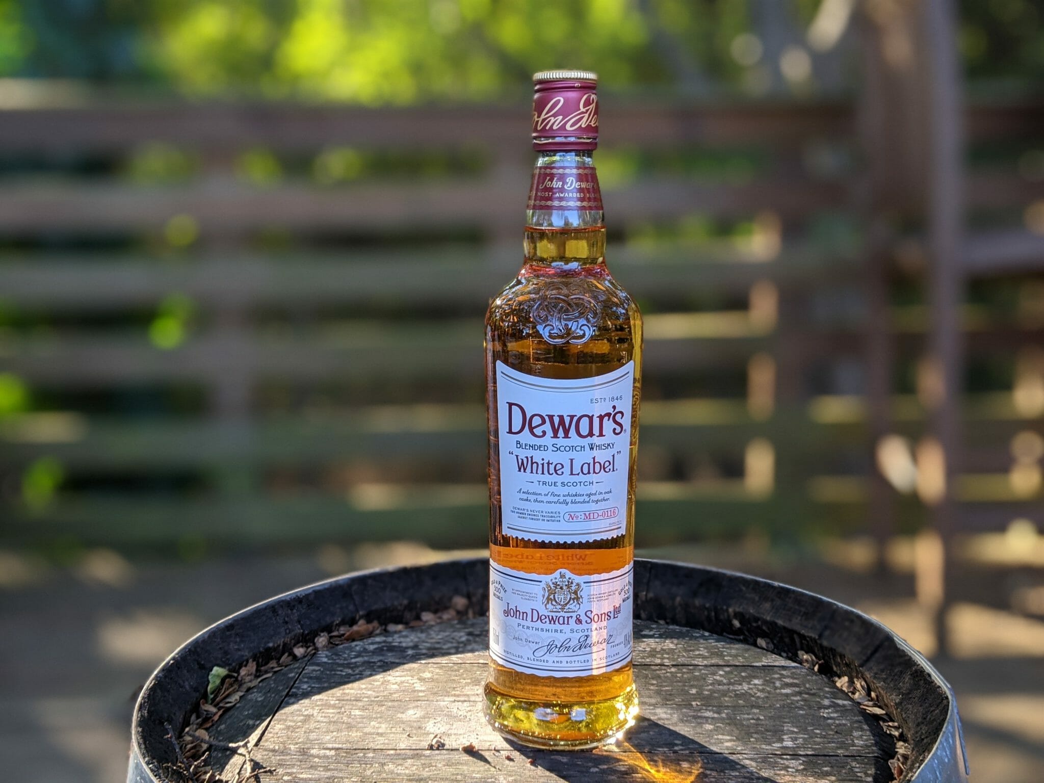 Whisky Review Dewar’s White Label Blended Scotch Whisky ThirtyOne