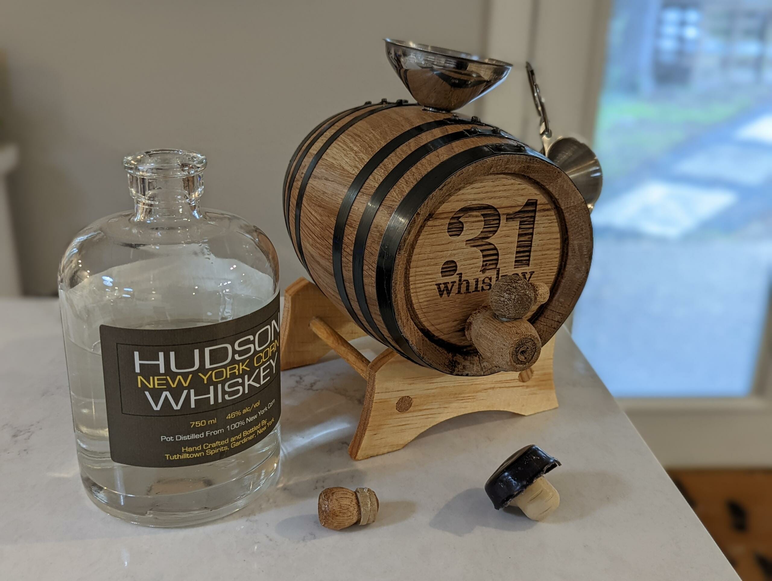 Baril De Vieillissement En Chêne 1 Litre Avec Support En Bois Et Robinet - Pour Whisky, Vin, Bière - Décoration Bar