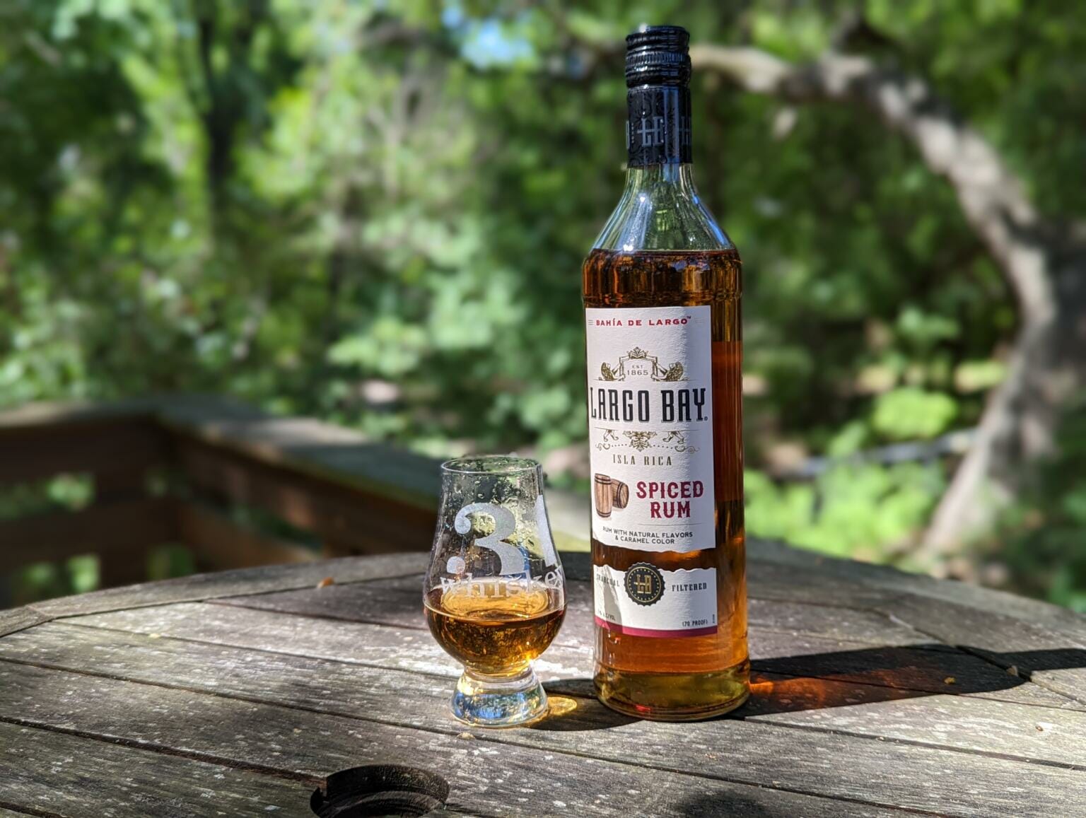 Review Largo Bay Spiced Rum ThirtyOne Whiskey