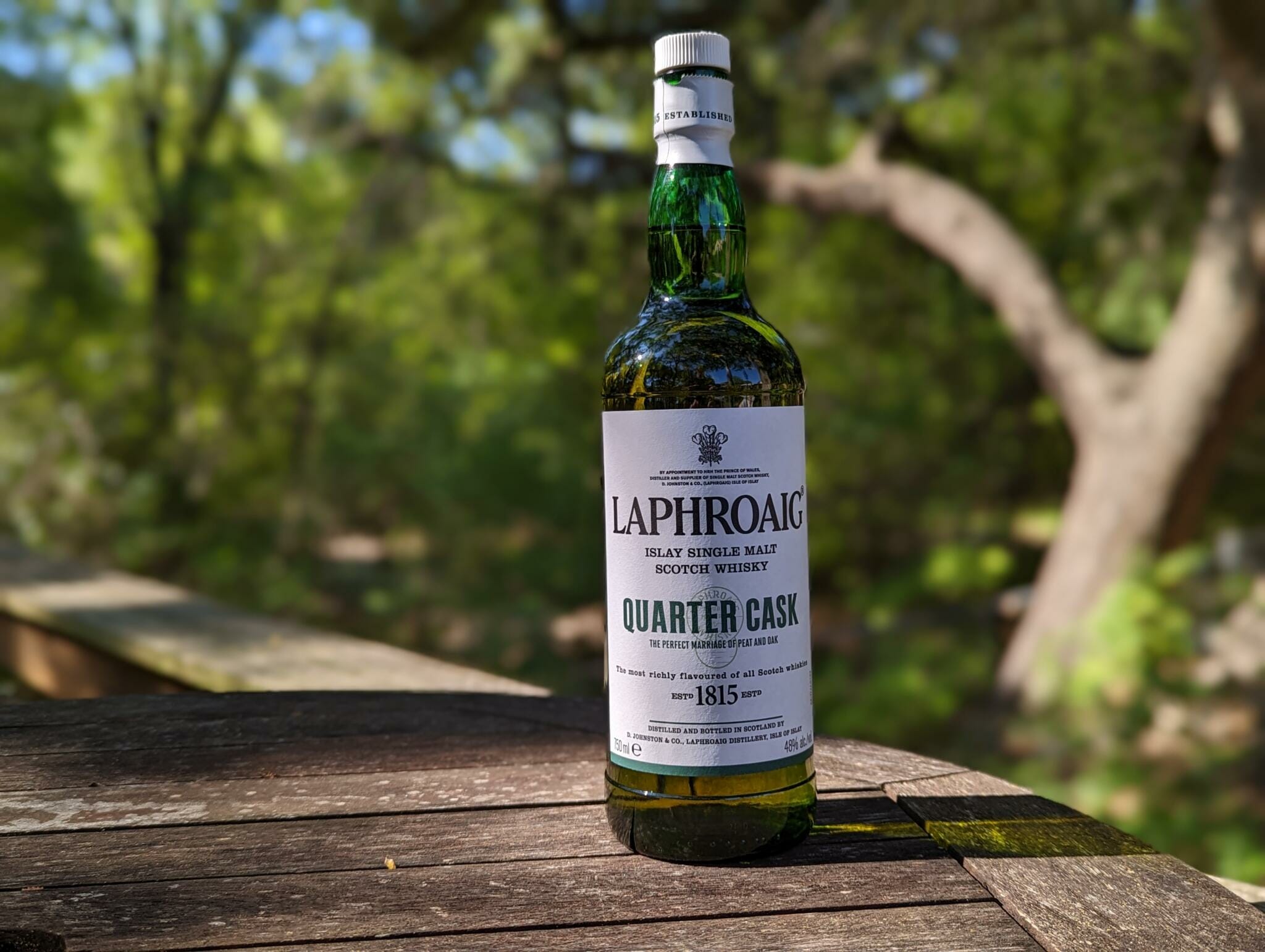 Whiskey Review Laphroaig Quarter Cask ThirtyOne Whiskey