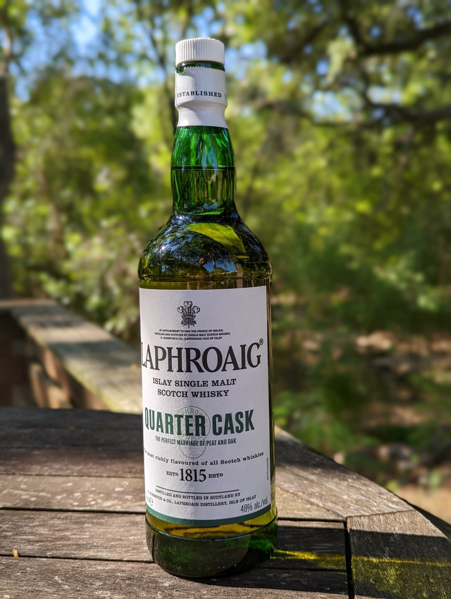 Whiskey Review Laphroaig Quarter Cask ThirtyOne Whiskey