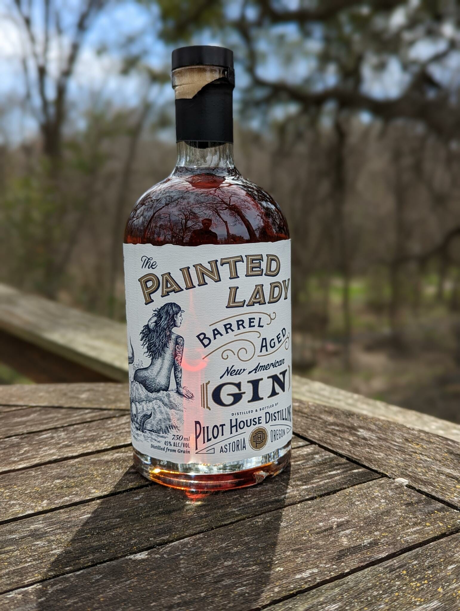 Review Barrel Aged Painted Lady Gin ThirtyOne Whiskey