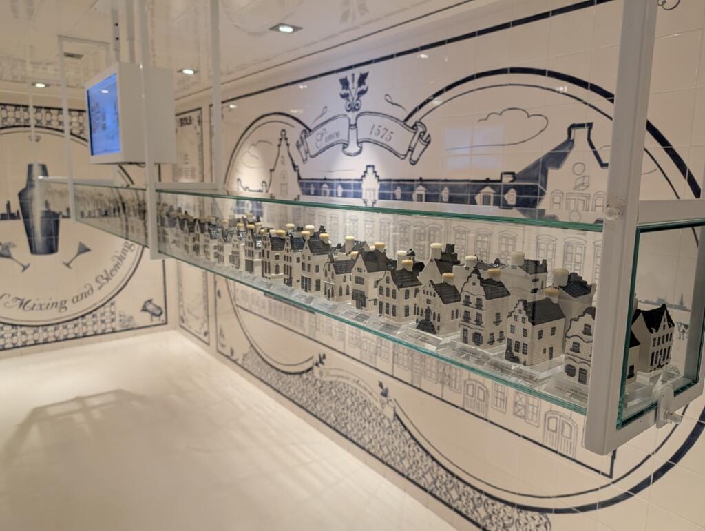 KLM Delft Blue House Bols Genever